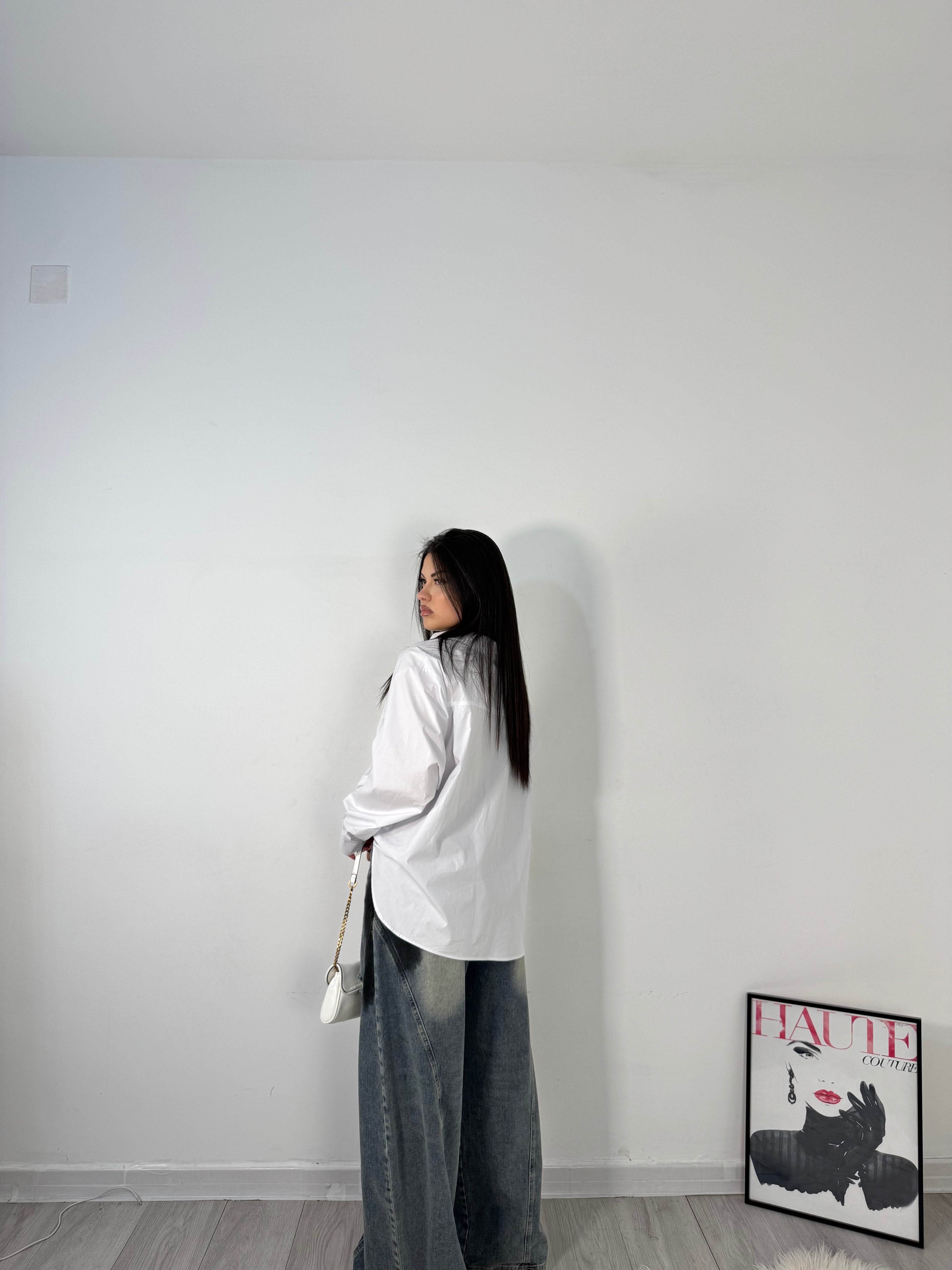 CAMICIA OVER WHITE