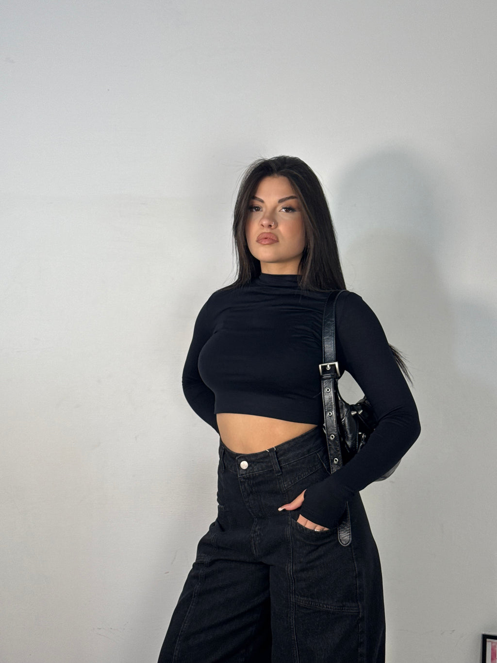 MAGLIETTA CROP BLACK