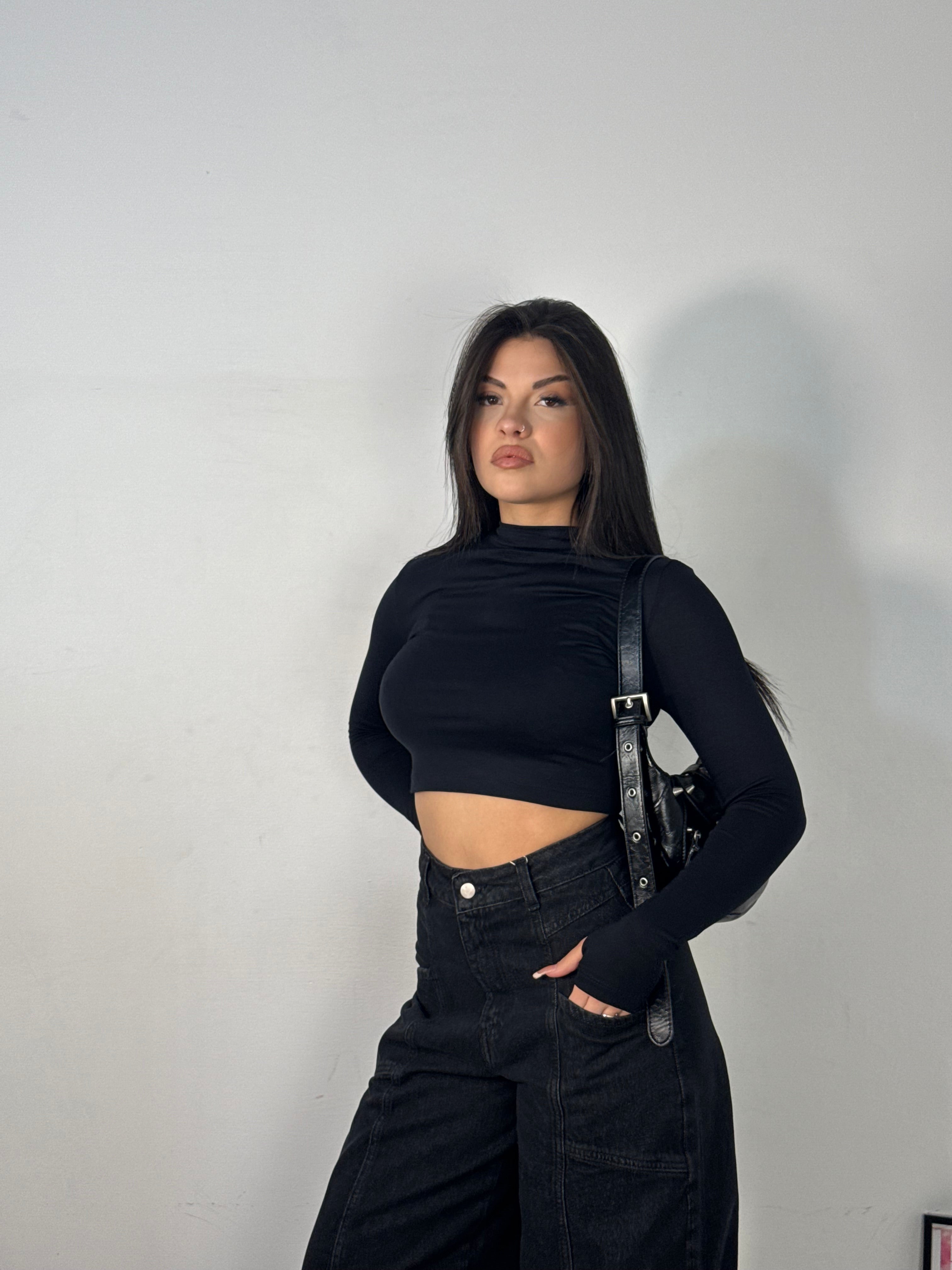 MAGLIETTA CROP BLACK