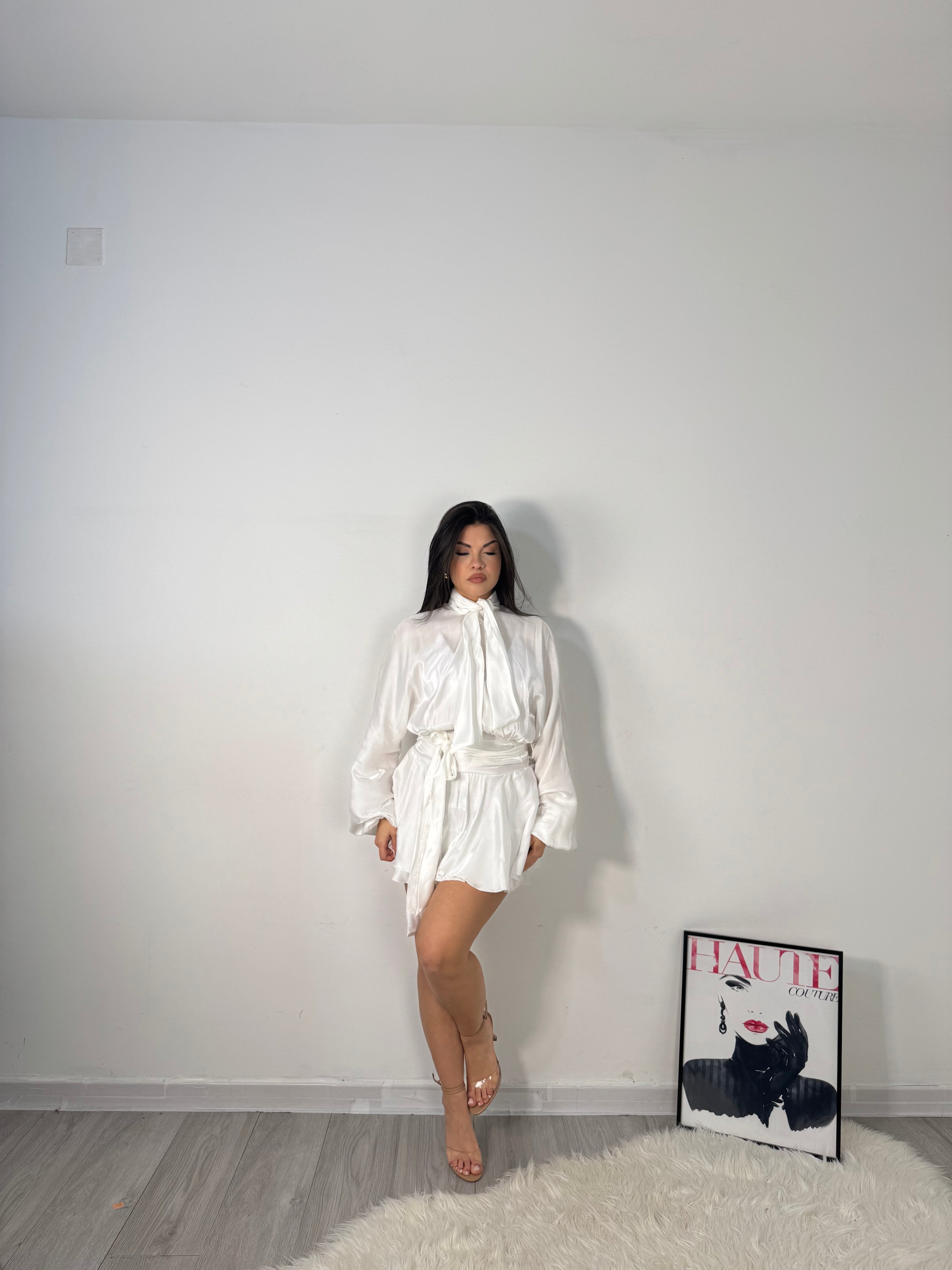 DRESS TOO CHIC WHITE